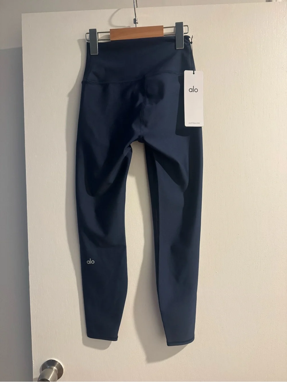 Alo 7/8 High-Waist Airlift Legging Women’s Size Small Navy Blue NWT
